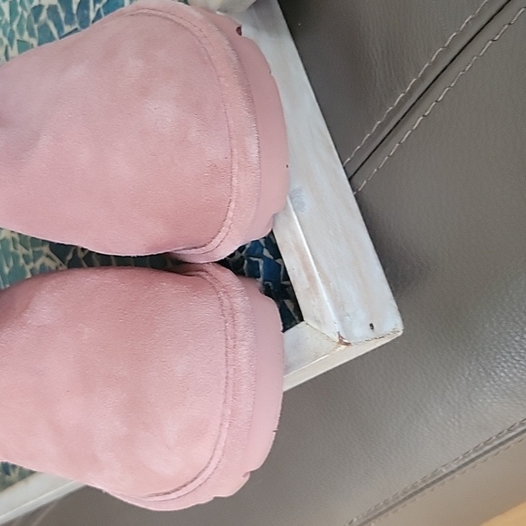 Bearpaw Ellie Boot - Picture 5 of 10